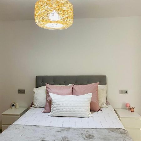 Appartamento La Casita De Lu Casares Esterno foto