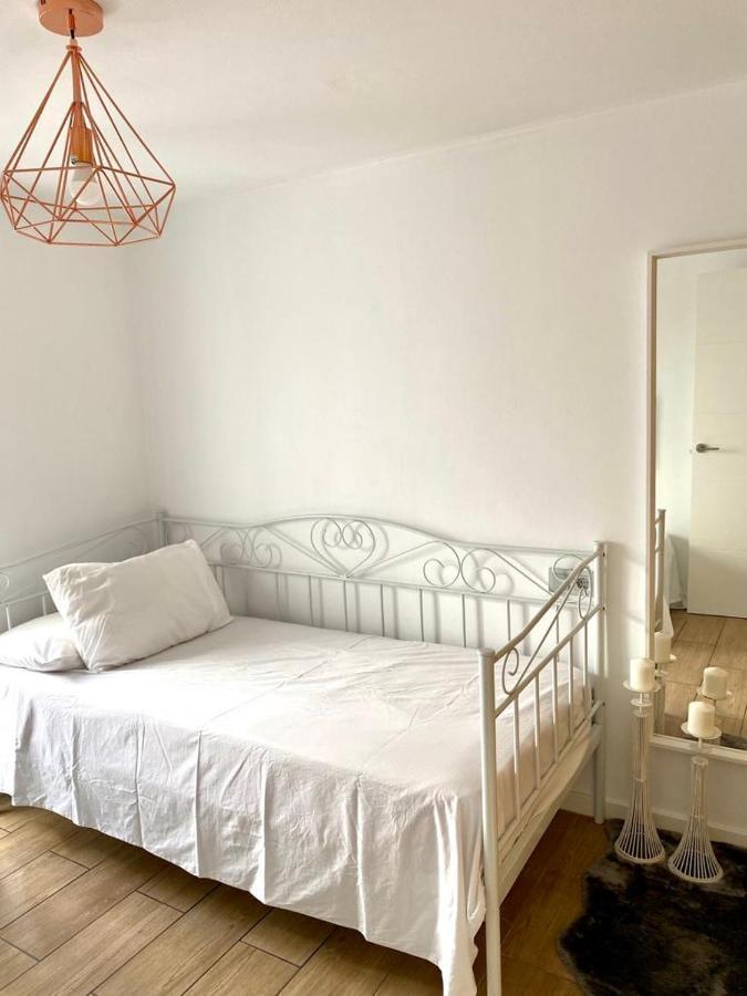Appartamento La Casita De Lu Casares Esterno foto